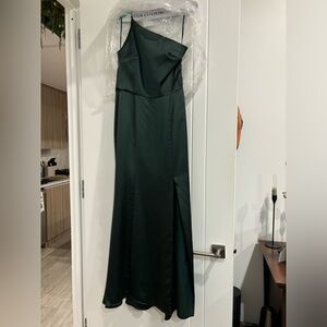 Amsale Kaia Bridesmaid Dress in Hunter Green